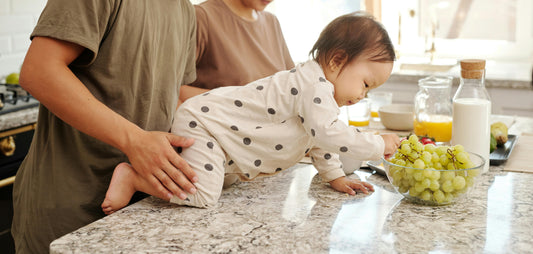 chinese baby child eating grapes routine